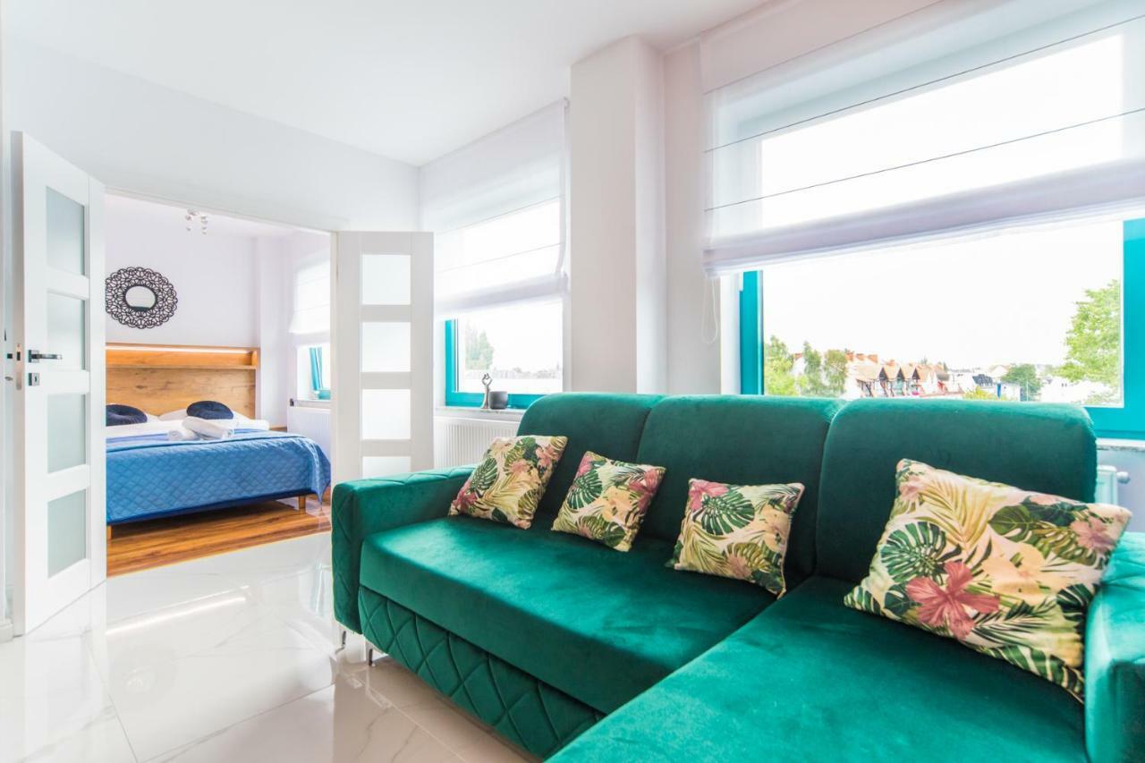 Black & White Apartments Κοστζαλίν Εξωτερικό φωτογραφία