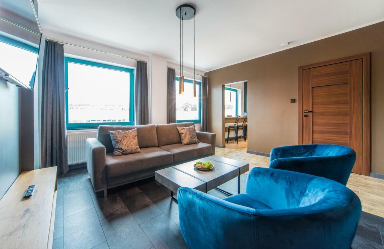 Black & White Apartments Κοστζαλίν Εξωτερικό φωτογραφία