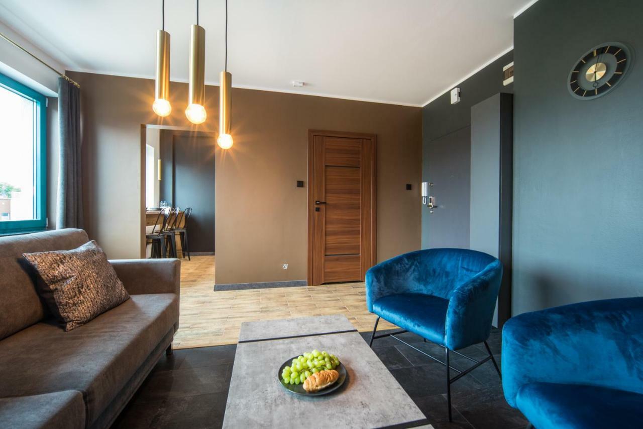 Black & White Apartments Κοστζαλίν Εξωτερικό φωτογραφία